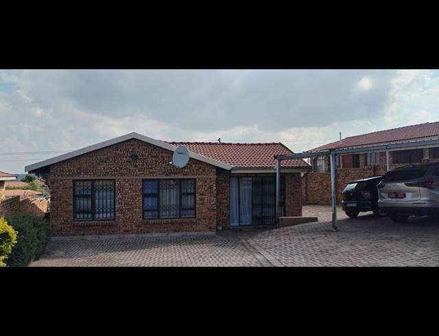 3 BEDROOM PROPERTY TO RENT IN GROBLERPARK EXT